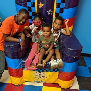 Meet your Posher, Shante